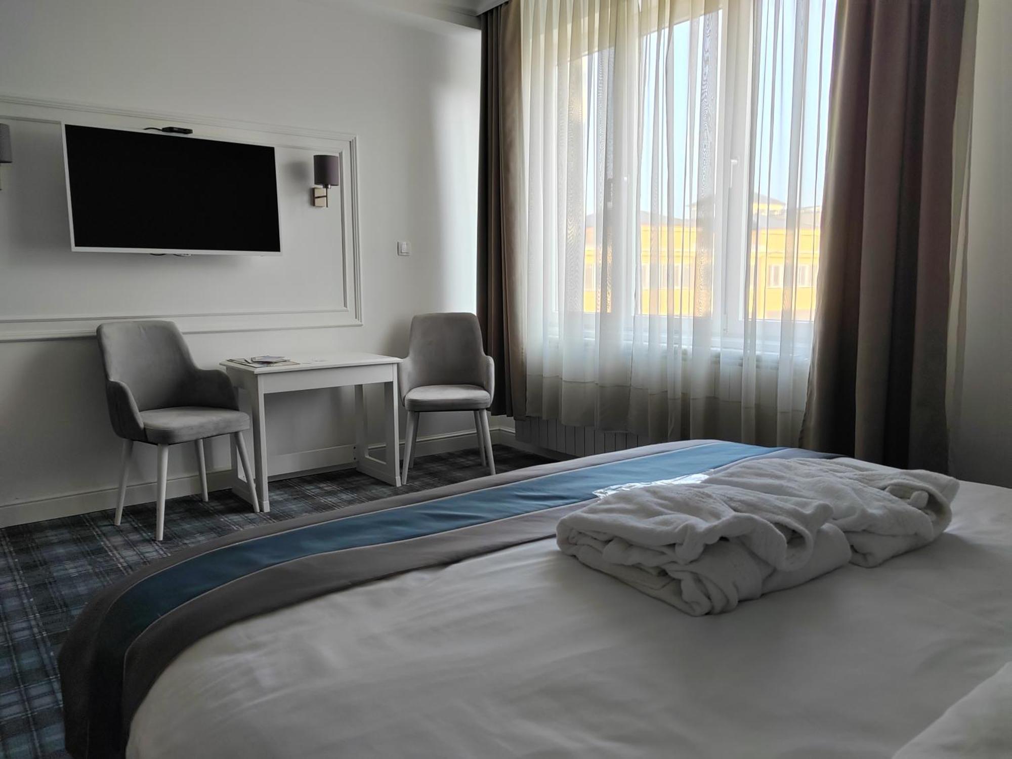 Hotel Mio City Kula Ngoại thất bức ảnh